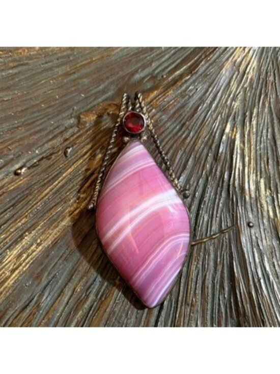 Jewelry - Pink Agate Pendant Red Rhinestone Gold Tone Statement Necklace Vintage